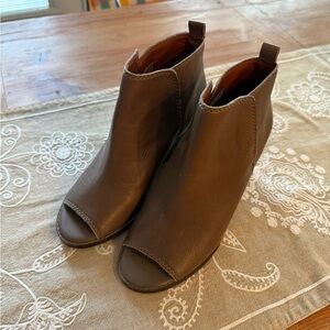 Lucky Brand Brown Leather Peep-Toe Ankle Boots